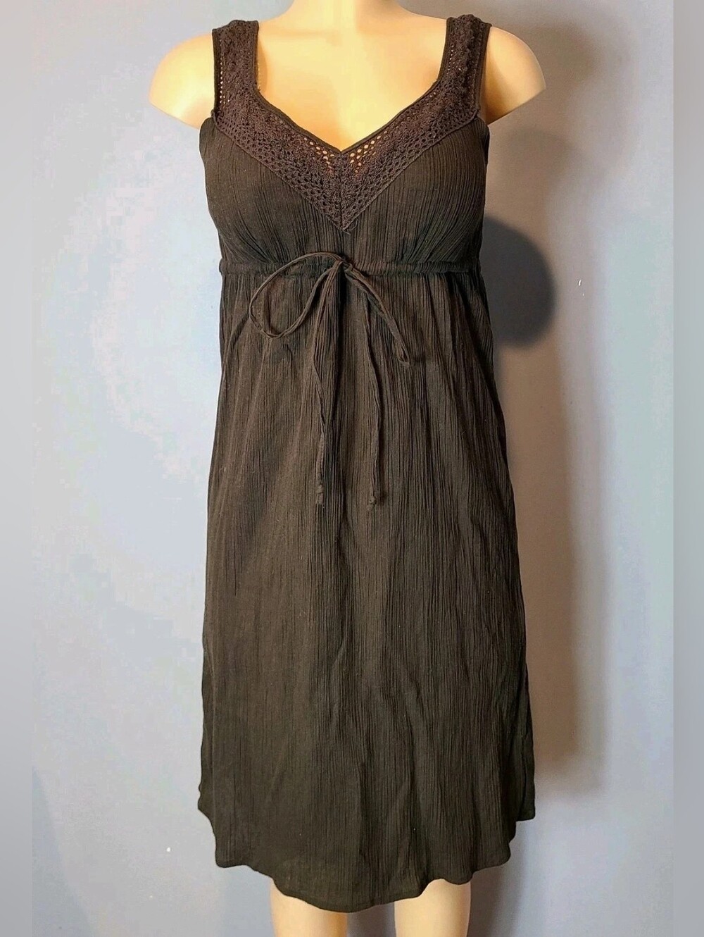 Sleeveless Crochet-Trim Tie-Waist Midi Dress in Dark Brown